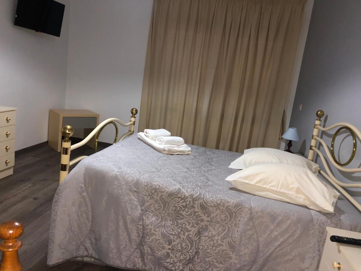 Restaurante Residencial Pizzaria S. Estevao أجويار دا بيرا المظهر الخارجي الصورة
